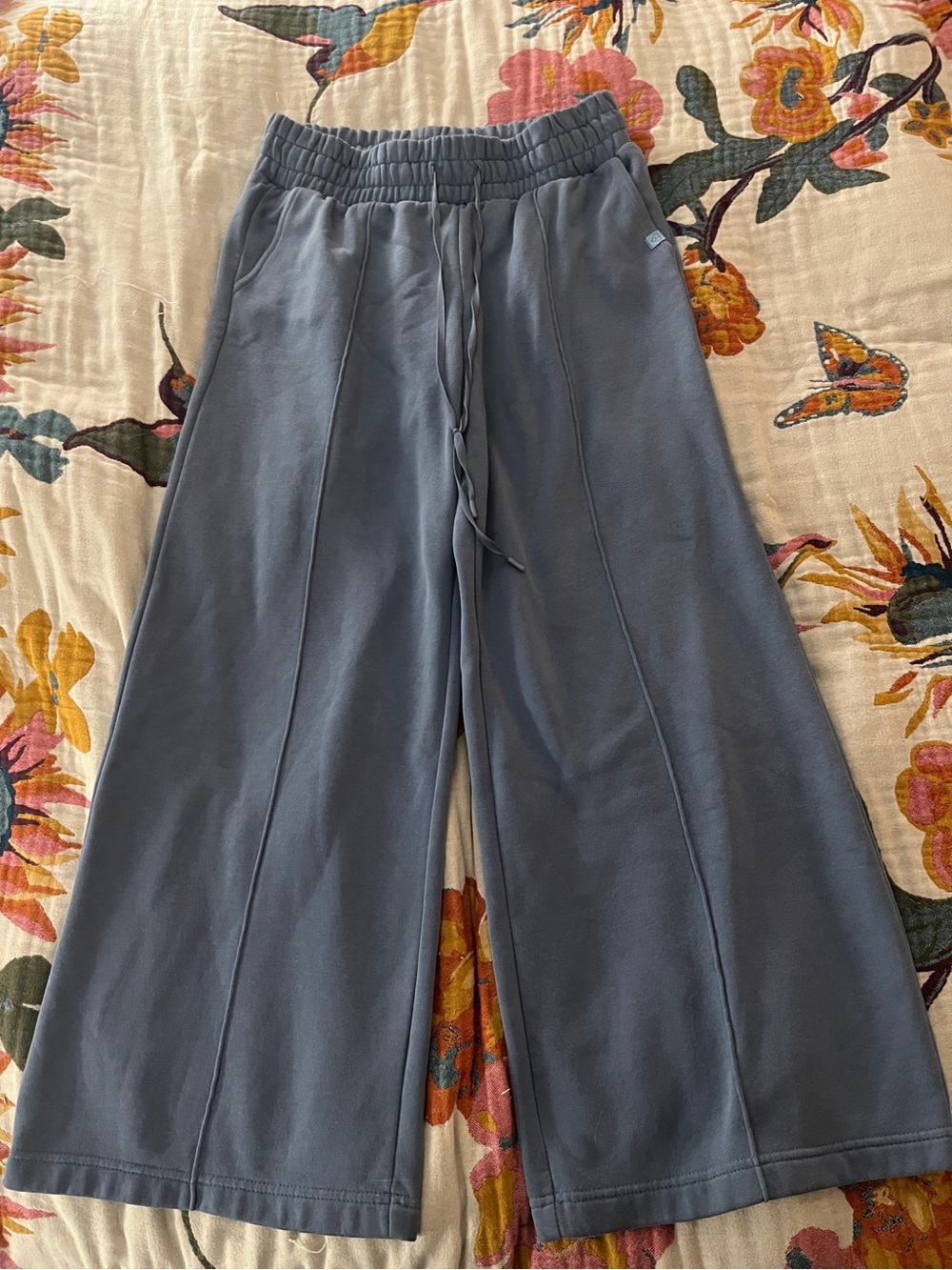 Blogilates Travel Trousers Wide-Leg Straight Pants with Seam Detail - Slate Blue